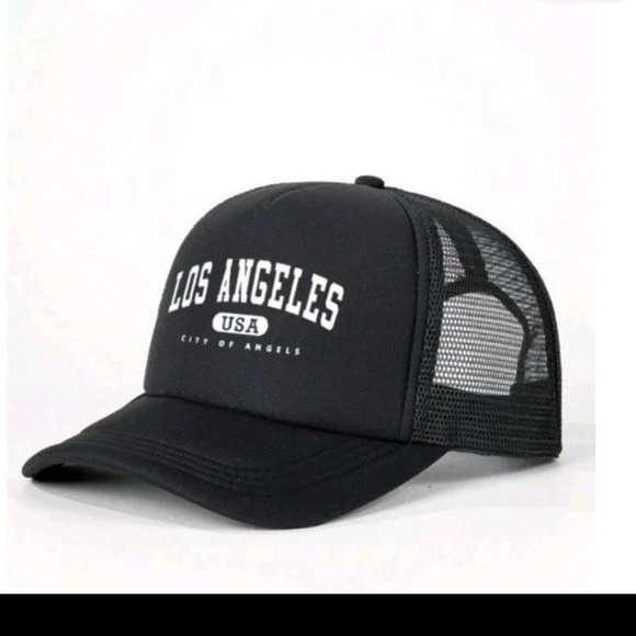 Black Classic Baseball Hat with Adjustable Strap - Picture 1 of 1